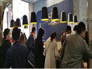 融合發(fā)展新賽道，墻飾企業(yè)有妙招